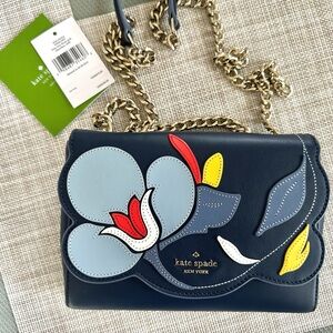 Kate Spade New York

BRIAR LANE FLORAL QUILTED MINI EMELYN SHOULDER BAG